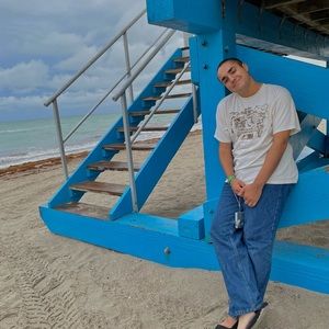 Meet your Posher, Samuel